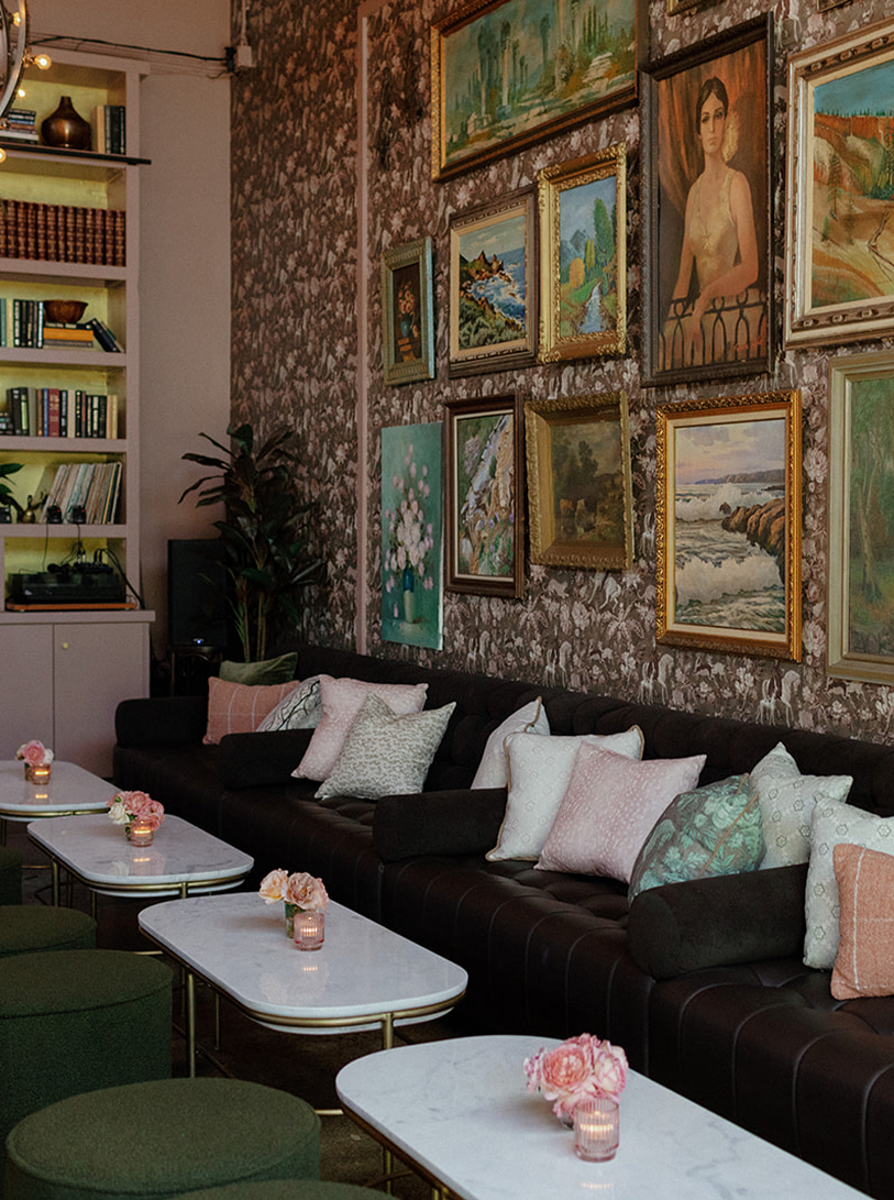 Pearl Social Seating and Table